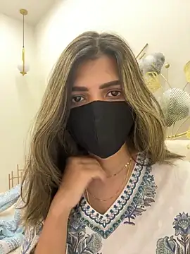 Snapshot of MaYaa__11 chatting on February 18, 2026, 7:17 am MaYaa 11 online show from February 18, 2026, 7:17 am