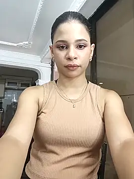 Snapshot of LadyAvalon chatting on September 17, 2025, 5:59 pm LadyAvalon online show from September 17, 2025, 5:59 pm
