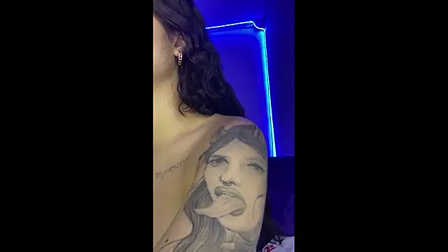 charlotte 9999 online show from November 7, 2025, 5:39 pm