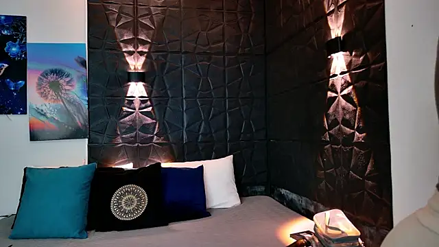 graceymilf666 online show from December 4, 2025, 11:31 am