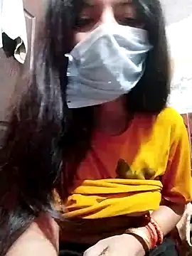 Snapshot of Hotty-Divya chatting on December 24, 2024, 2:43 am Hotty-Divya online show from December 24, 2024, 2:43 am