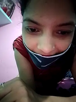 Snapshot of Hotty-Divya chatting on September 8, 2025, 3:00 pm Hotty-Divya online show from September 8, 2025, 3:00 pm