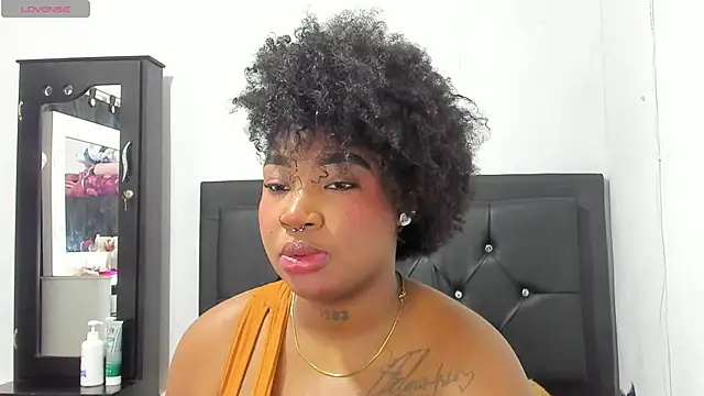 Natassha brown1 online show from October 19, 2025, 1:30 am