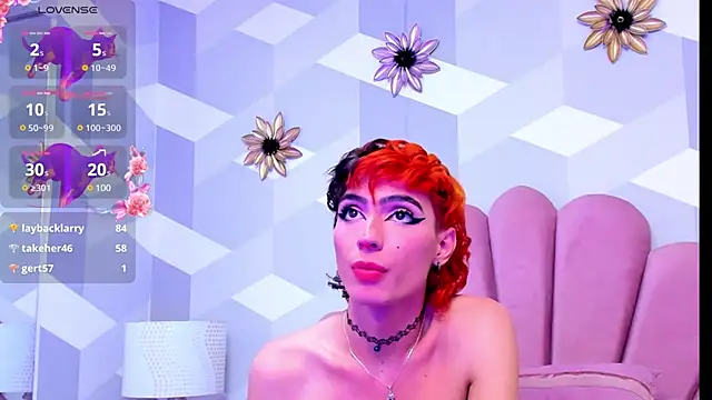 Snapshot of KylieMonnett chatting on February 26, 2025, 3:43 pm KylieMonnett online show from February 26, 2025, 3:43 pm