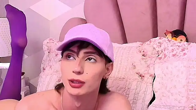 KylieMonnett online show from November 15, 2025, 10:14 pm