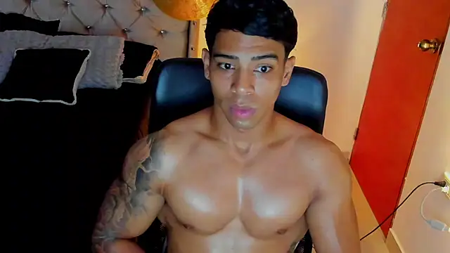 Snapshot of Andrew_wolf7 chatting on November 25, 2025, 9:15 pm Andrew wolf7 online show from November 25, 2025, 9:15 pm