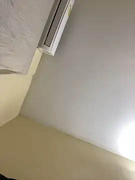 Rous Ps online show from November 28, 2025, 9:15 pm