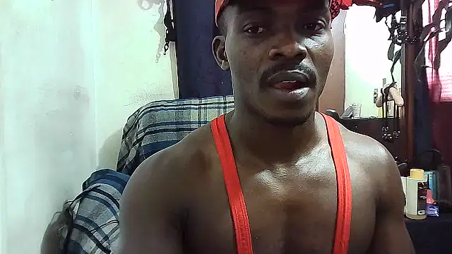 Snapshot of yezz3011 chatting on February 1, 2026, 9:13 pm yezz3011 online show from February 1, 2026, 9:13 pm