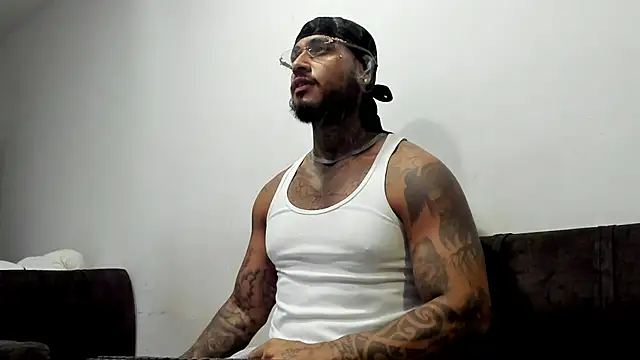Exotic tatto27121 online show from May 29, 2026, 3:12 am