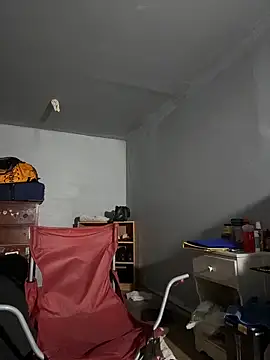 SluttyLyfe4L online show from May 14, 2026, 9:56 pm