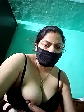 Snapshot of Lustyful_Couple chatting on December 20, 2024, 10:32 pm Lustyful Couple online show from December 20, 2024, 10:32 pm