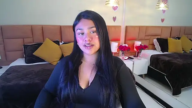 Snapshot of _Dulcinea_1 chatting on March 10, 2025, 10:50 am Dulcinea 1 online show from March 10, 2025, 10:50 am
