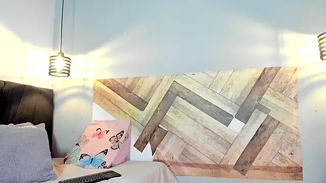 Snapshot of DailaSmith chatting on February 21, 2026, 3:36 pm DailaSmith online show from February 21, 2026, 3:36 pm