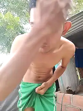 Juan Hotcaliemte online show from October 29, 2025, 11:09 am