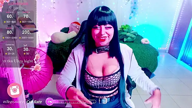 Snapshot of MilkyXSakura chatting on March 7, 2025, 2:25 am MilkyXSakura online show from March 7, 2025, 2:25 am