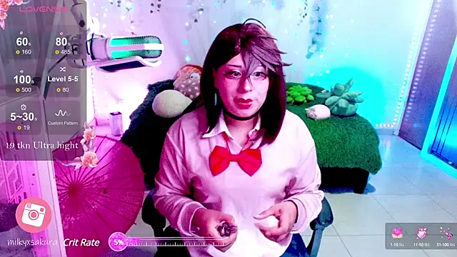 Snapshot of MilkyXSakura chatting on March 9, 2025, 1:35 am MilkyXSakura online show from March 9, 2025, 1:35 am