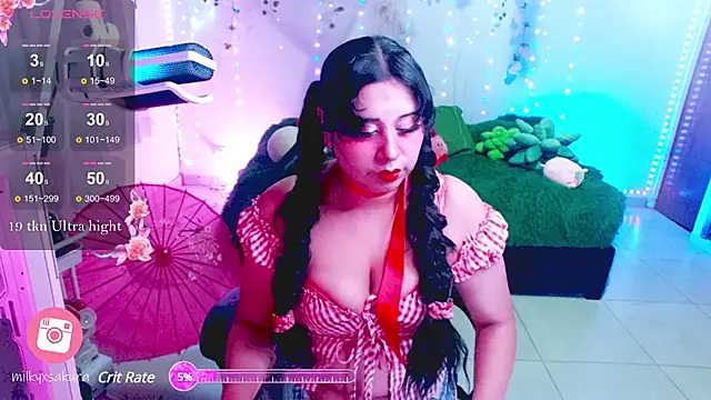 Snapshot of MilkyXSakura chatting on March 16, 2025, 2:53 am MilkyXSakura online show from March 16, 2025, 2:53 am