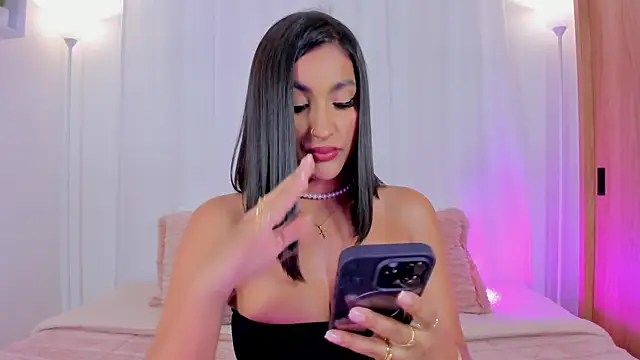 Snapshot of AishaPeyton chatting on May 9, 2026, 9:07 pm AishaPeyton online show from May 9, 2026, 9:07 pm