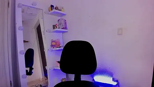 Snapshot of Princess_sammy666 chatting on February 27, 2026, 6:30 pm Princess sammy666 online show from February 27, 2026, 6:30 pm