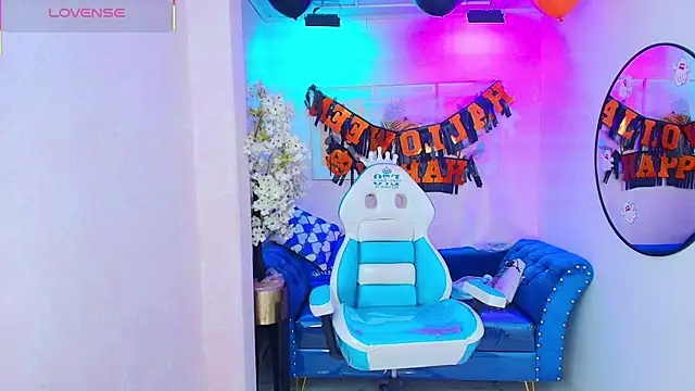 Snapshot of Dafne_huges chatting on October 31, 2025, 6:04 pm Dafne huges online show from October 31, 2025, 6:04 pm