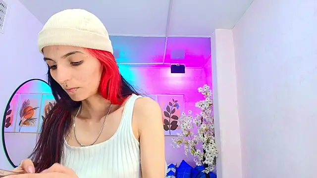 Snapshot of Dafne_huges chatting on September 13, 2025, 7:36 pm Dafne huges online show from September 13, 2025, 7:36 pm
