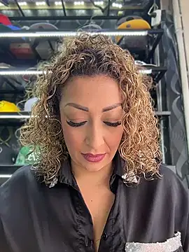 Snapshot of Katti_Barrera chatting on June 26, 2026, 6:14 pm Katti Barrera online show from June 26, 2026, 6:14 pm