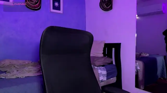 Snapshot of Xander_bonnet1 chatting on November 27, 2025, 1:55 pm Xander bonnet1 online show from November 27, 2025, 1:55 pm