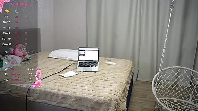 Snapshot of anna_kiss69 chatting on October 31, 2025, 6:04 pm anna kiss69 online show from October 31, 2025, 6:04 pm