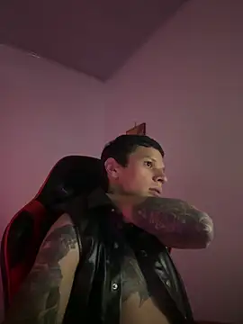 Snapshot of goodboy69l chatting on March 25, 2026, 11:47 pm goodboy69l online show from March 25, 2026, 11:47 pm