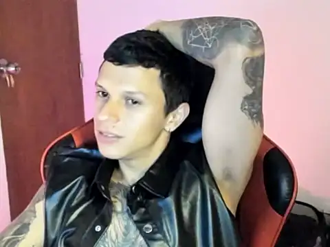 Snapshot of goodboy69l chatting on March 8, 2026, 1:22 am goodboy69l online show from March 8, 2026, 1:22 am