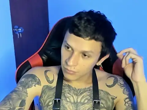 Snapshot of goodboy69l chatting on April 3, 2026, 5:30 pm goodboy69l online show from April 3, 2026, 5:30 pm