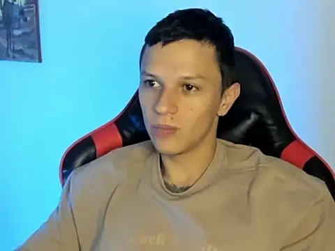 Snapshot of goodboy69l chatting on February 15, 2026, 12:15 pm goodboy69l online show from February 15, 2026, 12:15 pm