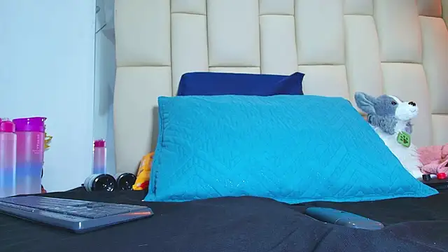 Snapshot of mss_mar chatting on February 12, 2026, 3:17 am mss mar online show from February 12, 2026, 3:17 am