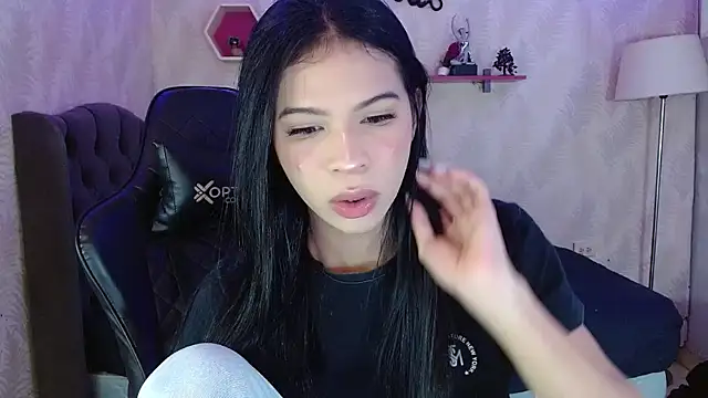 Snapshot of andy_bell_x chatting on September 24, 2025, 5:14 am andy bell x online show from September 24, 2025, 5:14 am