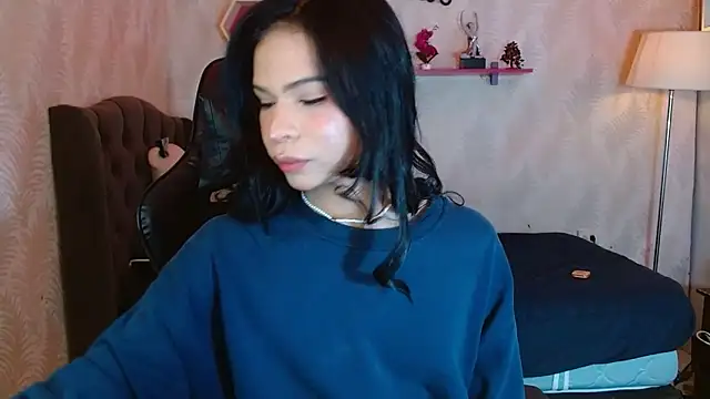 andy bell x online show from September 27, 2025, 2:34 pm