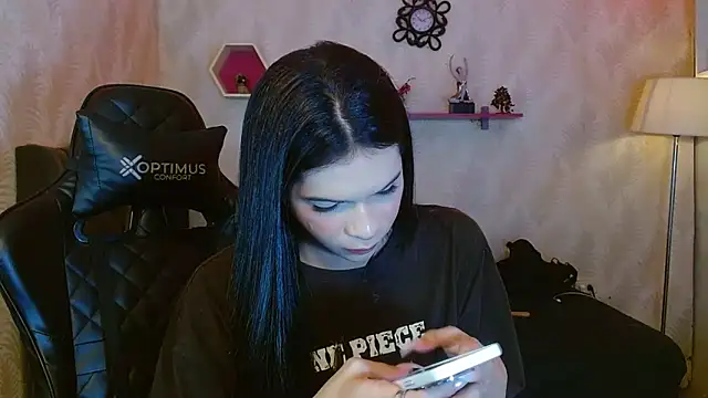 Snapshot of andy_bell_x chatting on October 14, 2025, 5:41 am andy bell x online show from October 14, 2025, 5:41 am