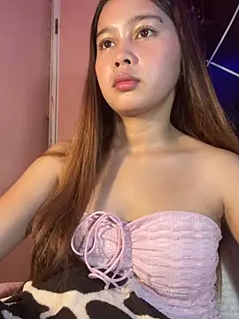 ursweet babygirl online show from March 1, 2026, 5:35 pm