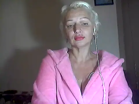 Snapshot of MaryJane441 chatting on October 28, 2025, 6:51 pm MaryJane441 online show from October 28, 2025, 6:51 pm