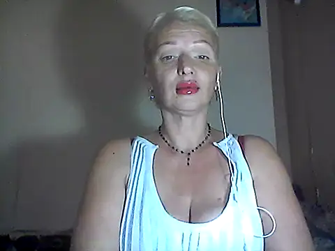 Snapshot of MaryJane441 chatting on September 12, 2025, 7:13 pm MaryJane441 online show from September 12, 2025, 7:13 pm
