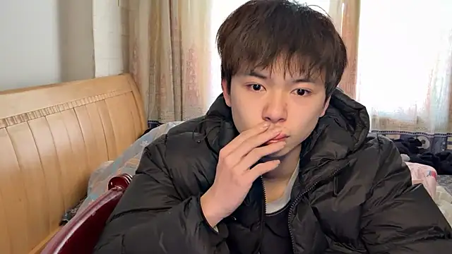 xiaottt1918 online show from January 26, 2025, 5:34 am