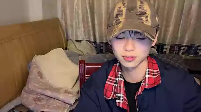 xiaottt1918 online show from January 10, 2025, 2:34 pm