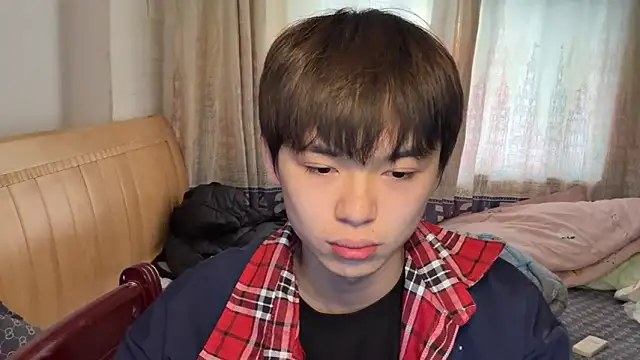 xiaottt1918 online show from January 14, 2025, 4:57 am