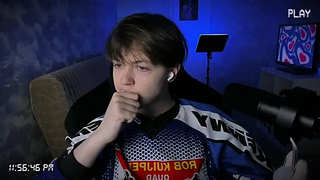 Snapshot of charonbaby1 chatting on November 17, 2025, 8:57 pm charonbaby1 online show from November 17, 2025, 8:57 pm