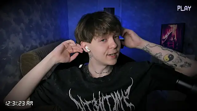 Snapshot of charonbaby1 chatting on September 30, 2025, 9:32 pm charonbaby1 online show from September 30, 2025, 9:32 pm