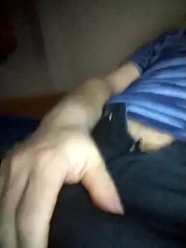 Snapshot of nudistu021 chatting on April 4, 2026, 11:06 am nudistu021 online show from April 4, 2026, 11:06 am