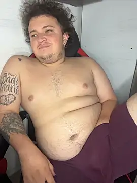 AndresChuboi online show from November 28, 2025, 5:24 pm