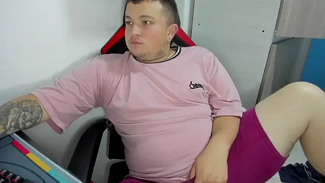 AndresChuboi online show from January 12, 2026, 5:36 am