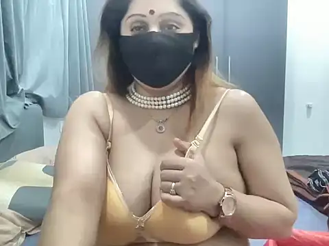 Snapshot of sassypooja chatting on November 24, 2025, 5:35 pm sassypooja online show from November 24, 2025, 5:35 pm