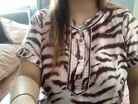 Snapshot of sassypooja chatting on November 11, 2025, 5:57 am sassypooja online show from November 11, 2025, 5:57 am