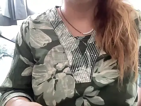 Snapshot of sassypooja chatting on October 20, 2025, 7:53 am sassypooja online show from October 20, 2025, 7:53 am